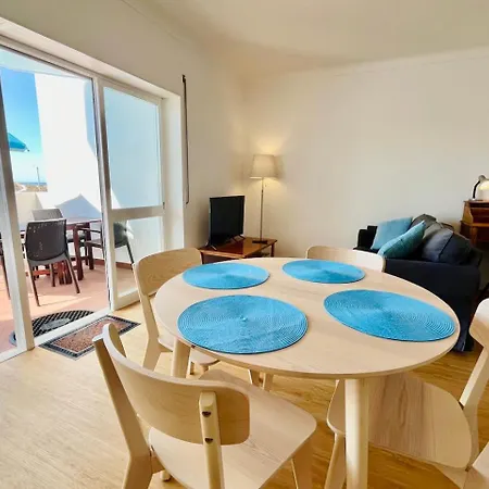 Διαμέρισμα Luciana - Beachside, Balcony, Sunset View *